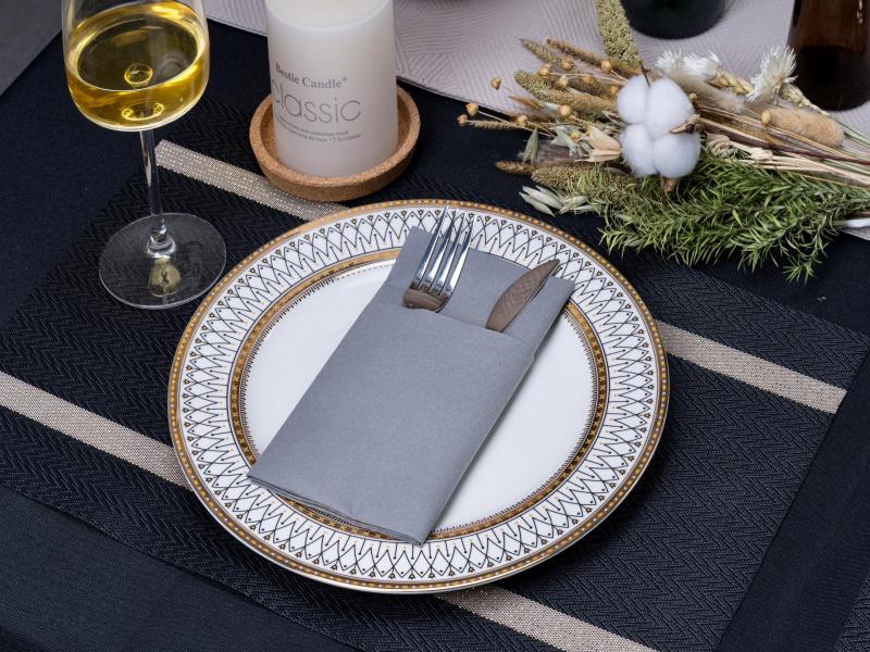 Hogyan válasszuk ki a megfelelő eldobható színes Airlaid szalvétát partijához?